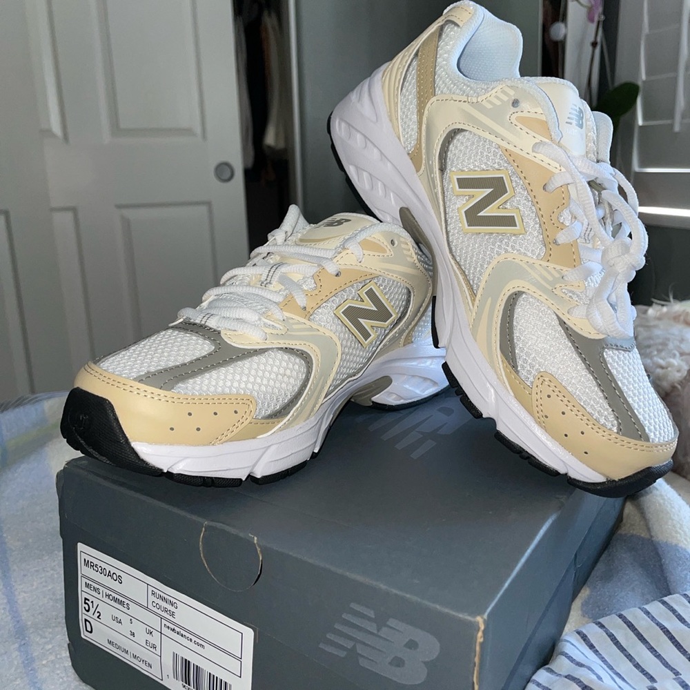 BRAND NEW BALANCE 530👟
